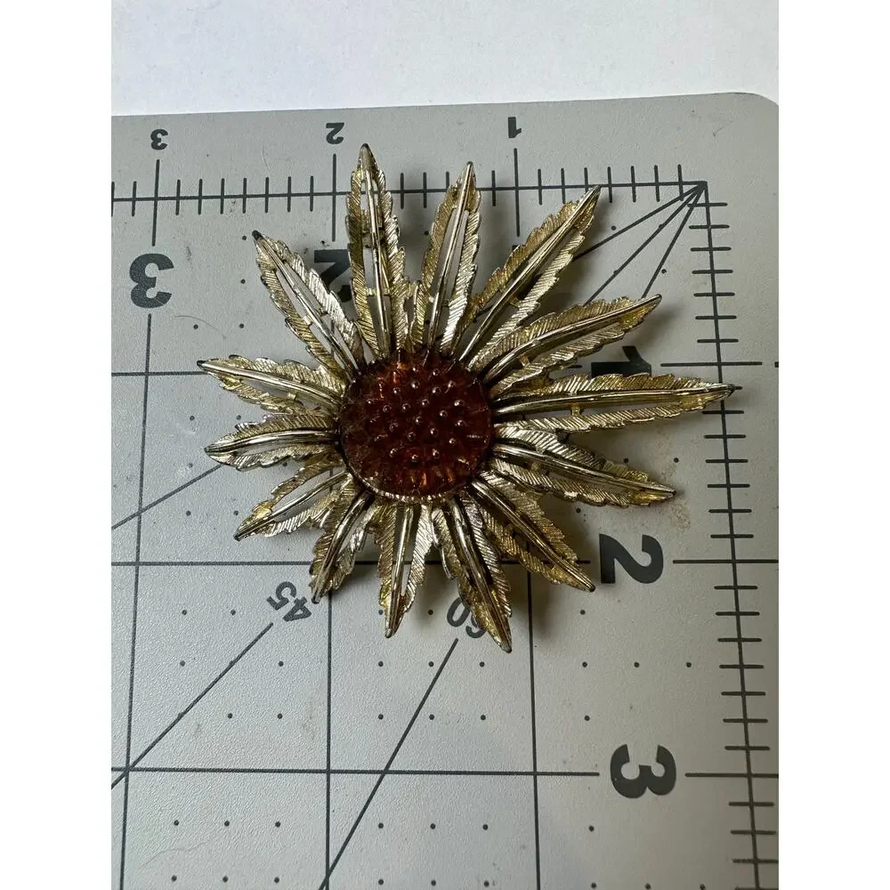 Vintage Sarah Coventry Large Floral Sunflower Brooch Burst 2.5